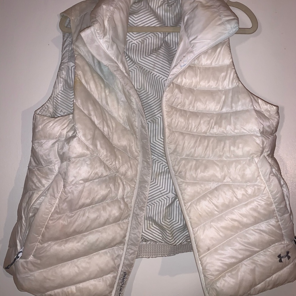 White under armour vest